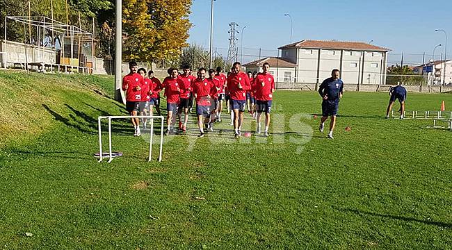 Karaman Belediyespor antrenmanlarını sürdürüyor