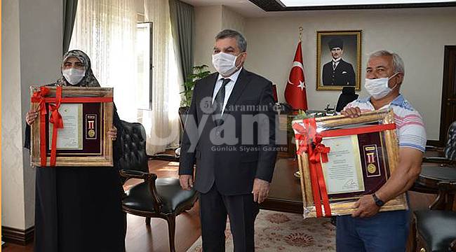 Karaman'da şehitlerimizin ailelerine devlet övünç madalyası verildi