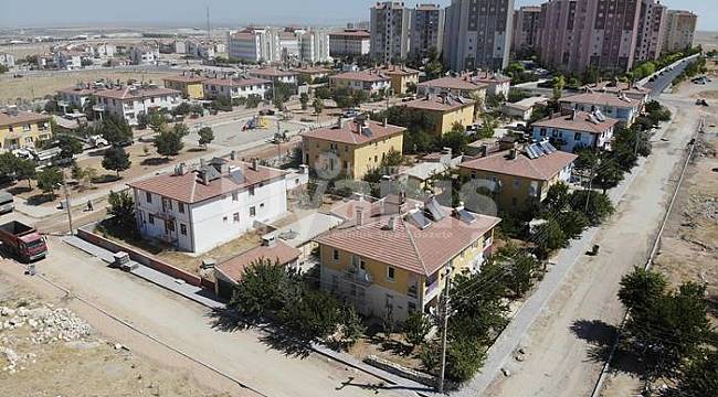 Karaman'da yol ve kaldırım çalışmaları devam ediyor