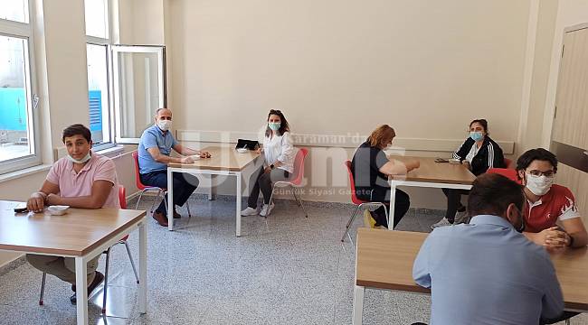 Sağlık çalışanlarına aşure ikram ettiler