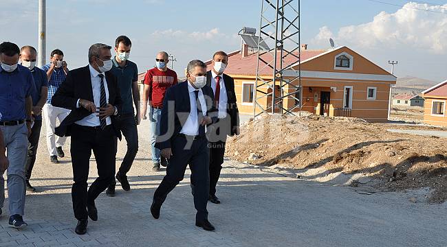 Vali Işık İskân Konutlarında incelemede bulundu