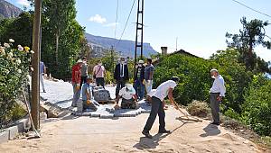 Ermenek'te Cadde Ve Sokaklarda Parke Çalışmaları Sürüyor