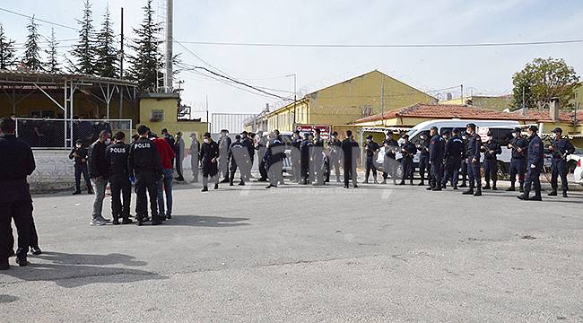 Karaman'da kavgayı ayırmaya çalışan gardiyan silahla yaralandı