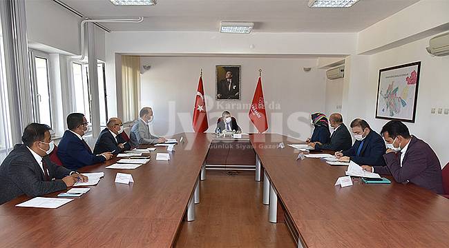 Karaman Valisi Işık vatandaşların sorunlarını dinledi