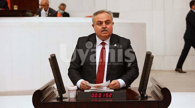 Şeker; “Dünya Gazeteciler Günü’nü Kutluyorum”
