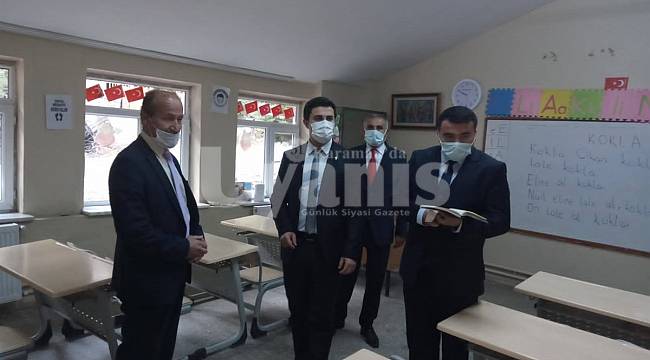 Başyayla Kaymakamı Çelik Okulu Gezdi