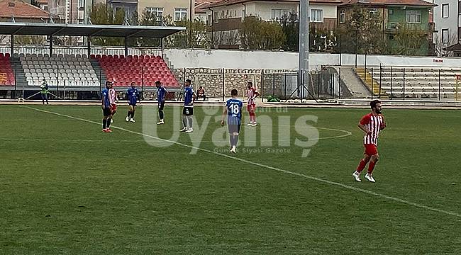 Karaman Belediyespor kendi evinde kazandı 2-0