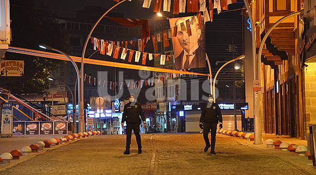Karaman'da Sokağa Çıkma Kısıtlaması Başladı