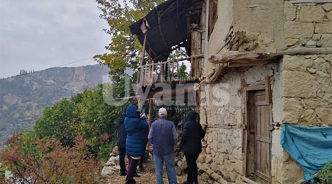 Karaman'da hasarlı evlerde inceleme yapıldı
