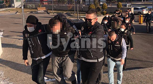 Karaman'da adliyeye sevk edilen 11 zanlı tutuklandı