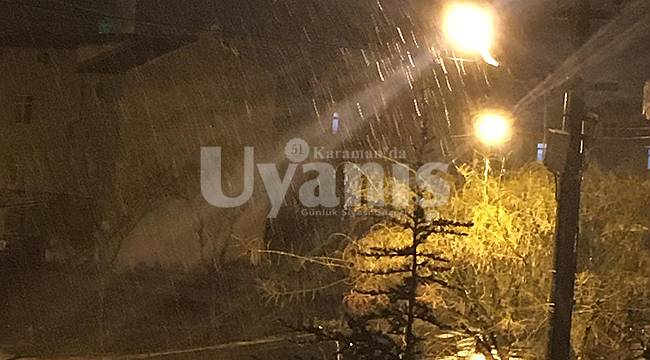 Karaman'da kar yağışı başladı