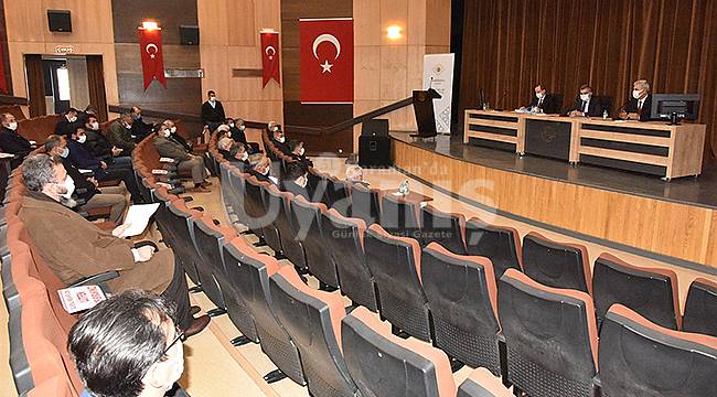 Vali Işık Muhtarların Sorun ve Taleplerini Dinledi