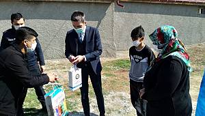 Ayrancı Kaymakamı Çakır, Çocukların Yüzünü Güldürdü