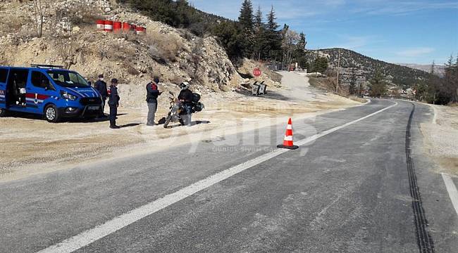 Ermenek'te Emniyet Ekipleri İlçeye Giriş-Çıkışları Sıkı Tutuyor