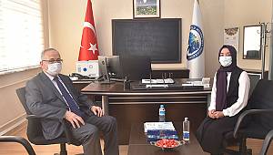 Rektör Namık Ak'tan Üniversite Akademik Birimlerine Ziyaret