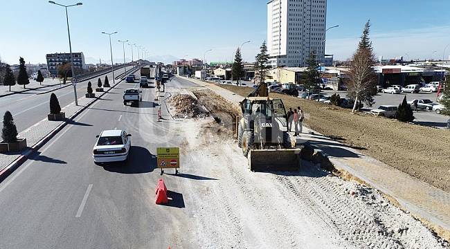 Sanayi Kavşağında Trafiği Rahatlatacak Uygulama