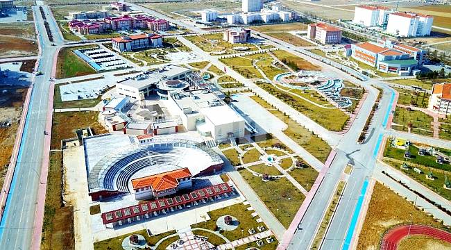 Üniversitelerde yüz yüze eğitim bahar aylarında