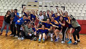 Hentbol'da Minik Atılım Spor Kulübü İzmir'de 3'te 2 Yaptı
