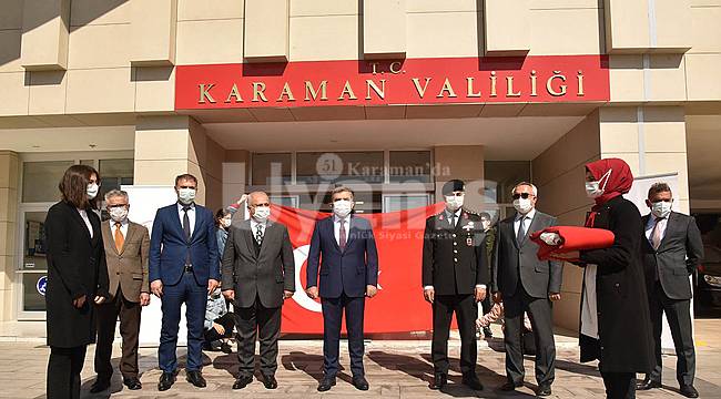 İç Anadolu'yu Bölgesini Dolaşan Ay Yıldızlı Şanlı Bayrağımız Karaman'da Teslim Alındı