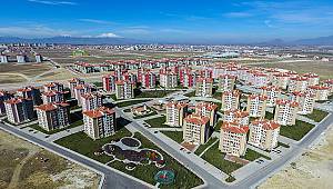Karaman 4. TOKİ'de bir blok karantinaya alındı