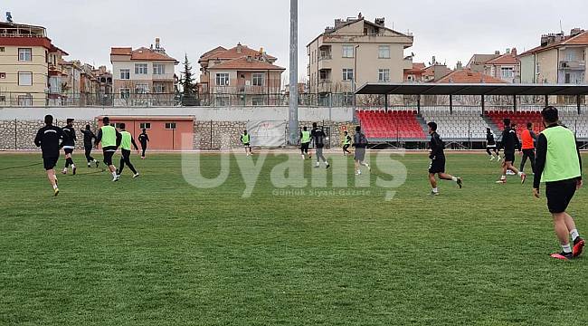 Karaman Belediyespor İskenderun hazırlıklarını sürdürüyor