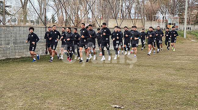 Karaman Belediyespor son 10 haftada kritik maçlara çıkacak