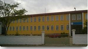 Karaman’da Bir Okul Artan Koronavirüs Vakaları Nedeniyle Eğitime Ara Verdi