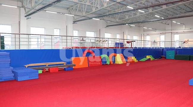 Karaman’da cimnastik ve eskrim salonları hizmete girdi