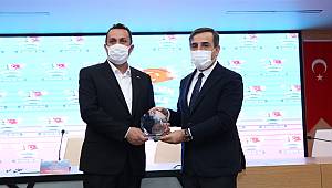 Karamanlı Şair Şaşma'ya iki ödül birden