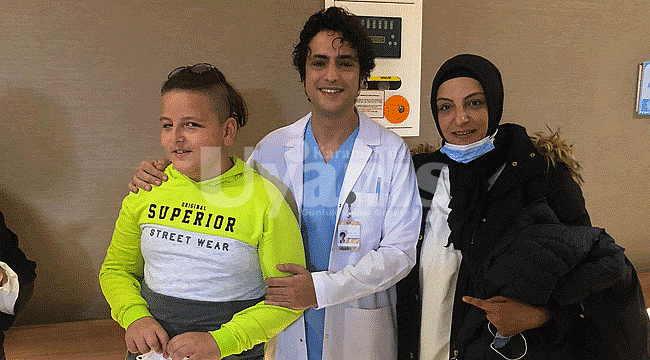 Otizmli Öğrenci Muhammed Kemal Özuylasi Mucize Doktoru ile Buluştu