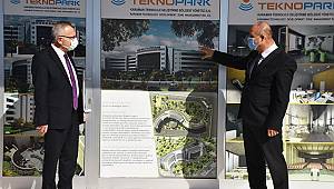 Rektör Ak, Karaman Teknopark’ta İncelemelerde Bulundu