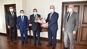 Sağlık Çalışanlarından Vali Işık’a Ziyaret