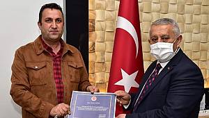 Şaşma'nın şiiri 435 eser içerisinde birinci oldu