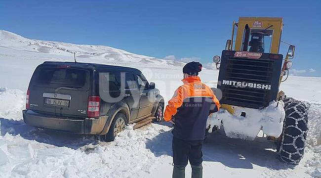 Tipide Yollarını Kaybeden 3 Kişiden 2'si Bulundu, Biri Aranıyor
