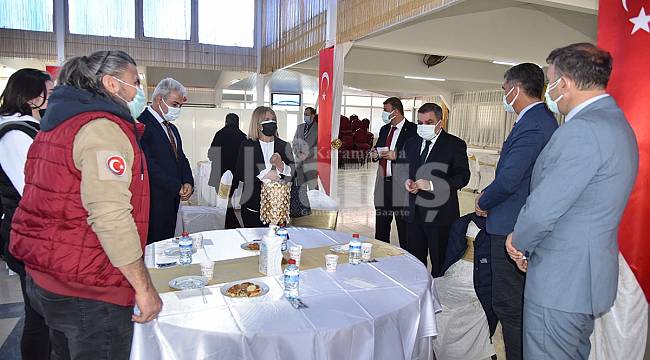 Vali Işık Şehit Aileleriyle Bir Araya Geldi