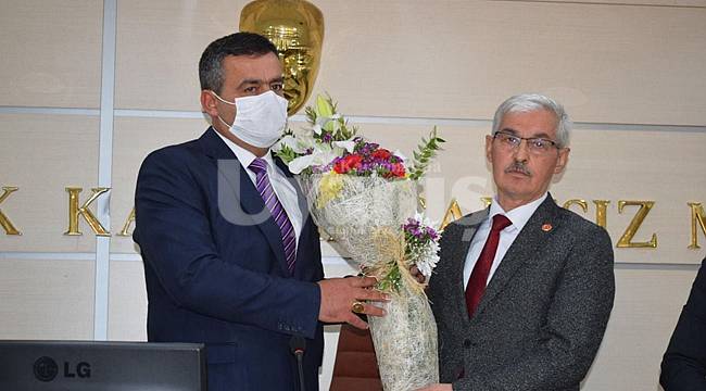 İl Genel Meclisinde Bayrak Değişimi