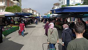 Karaman'da kısıtlama öncesi pazarda yoğunluk