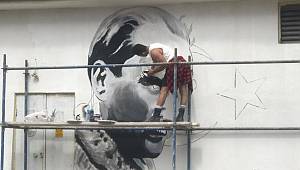 Karamanlı Ressam, Eskişehir'de Harikalar Yaratıyor
