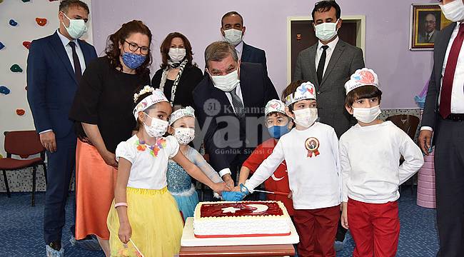Vali Işık, Çocuklarla 23 Nisan Coşkusunu Yaşadı
