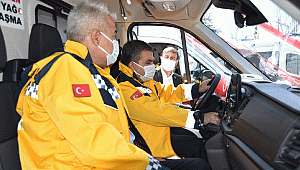 Vali Işık, Yeni Ambulansları Test Etti