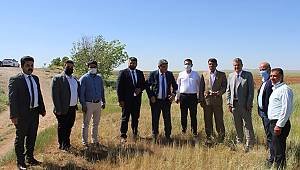 CHP heyeti Karaman'da kuraklık ile ilgili incelemelerde bulundu