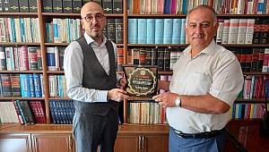 Karaman Barosu, Deneyimli Avukatları Onurlandırıyor