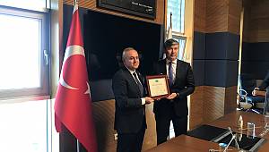 Kazakistan Cumhurbaşkanı Tokayev'den Milletvekili Şeker'e Teşekkür Mektubu