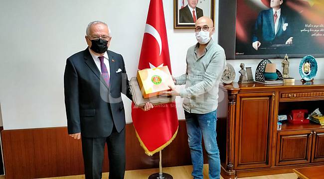 Baro Başkanı Yılmaz, Rektör Namık Ak'ı Ziyaret Etti