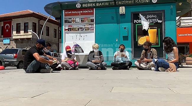 CHP kitap okuma etkinliği düzenledi