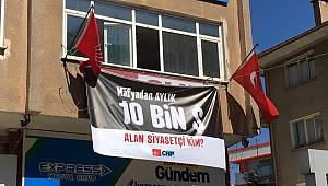 CHP, Pankartla Sordu: