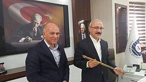 Elvan Ve Çalışkan, Birer Gün Arayla Oğullarını Evlendirecek
