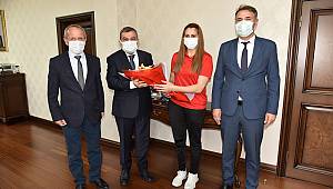 Goalball Kadın Milli Takımından Vali Işık'a Ziyaret