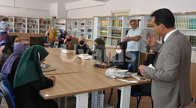 İl Müdürü Çalışkan, YKS Öncesi Öğrencilerle Buluştu