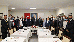 KAREV'in 1. Olağan Genel Kuruluna Bakan Elvan'da Katıldı